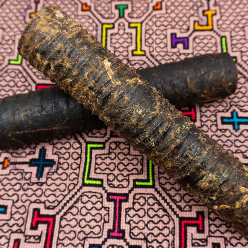 Mói Mapacho Roll (Nicotiana Rustica) - ceremonial leaf for ritual use - product overview Mói Mapacho Roll (Nicotiana Rustica) - ceremonial leaf for ritual use - product overview