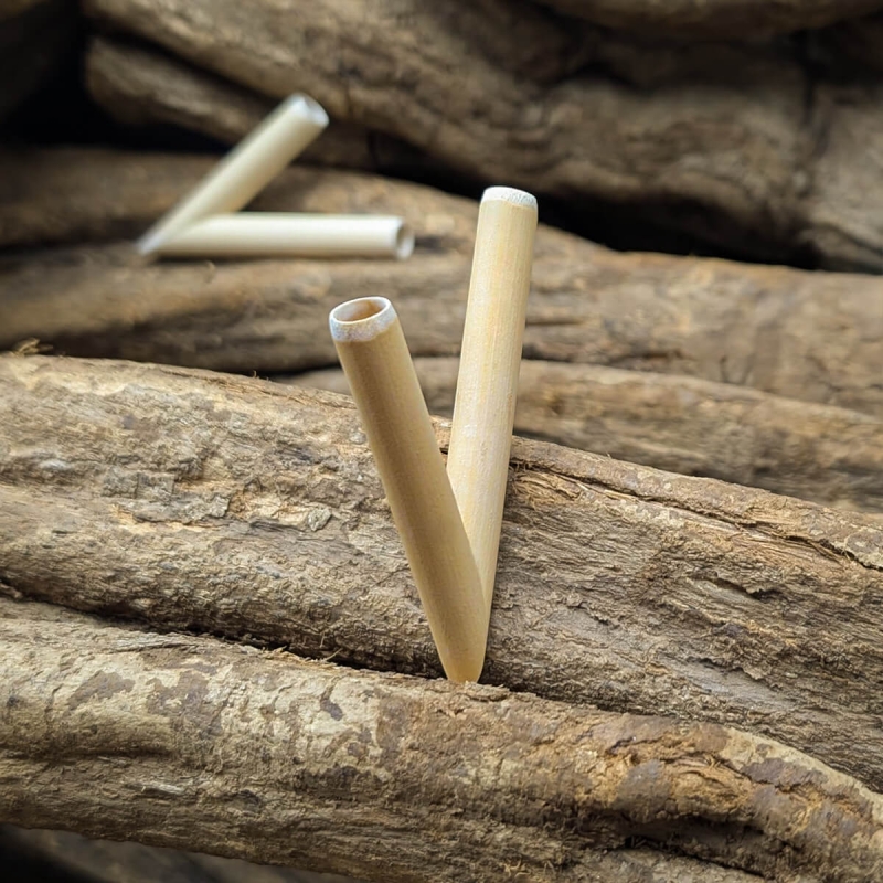 Kuripe Applicator - Bamboo - handcrafted rapé self-applicator - side view craftsmanship Kuripe Applicator - Bamboo - handcrafted rapé self-applicator - side view craftsmanship