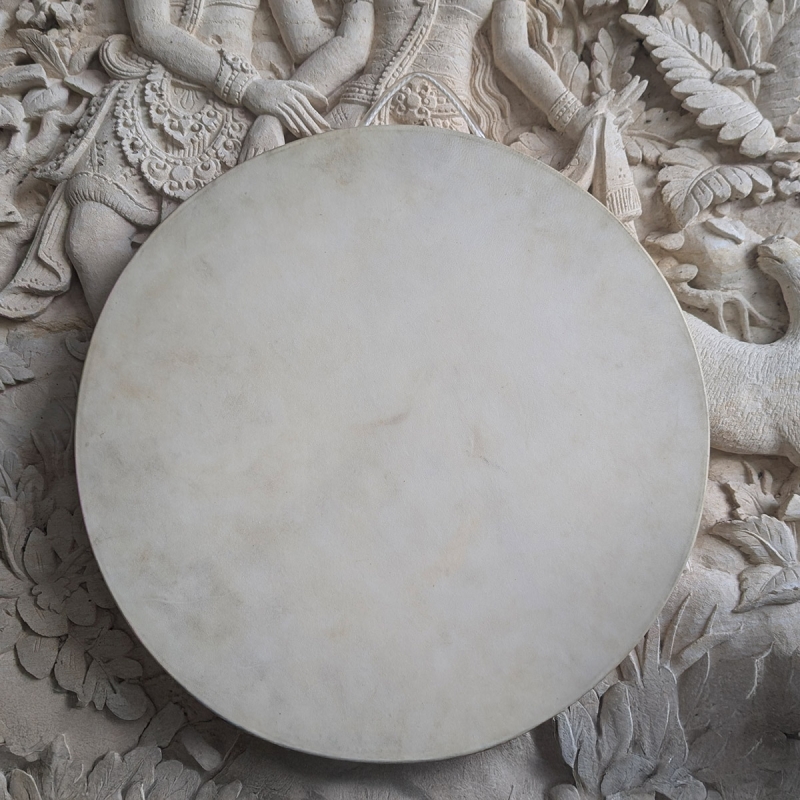 Sjamanistische Ocean Drum 50cm - handgemaakt ceremonieel instrument - detailopname handwerk