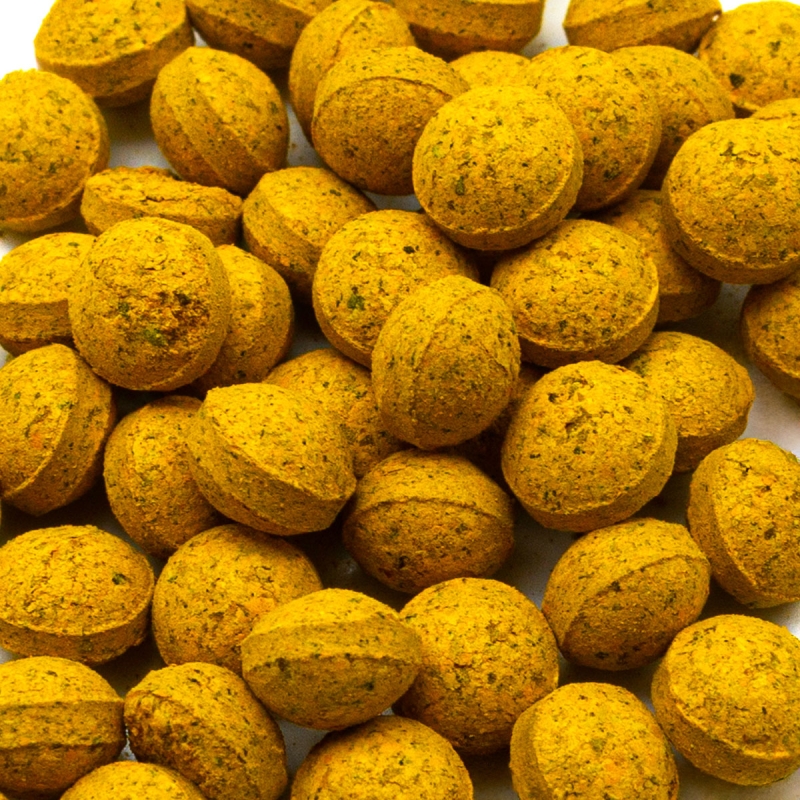 Turmeric Root - Primitiva Pills (45g) - Indonesian herbal capsules - close-up detail