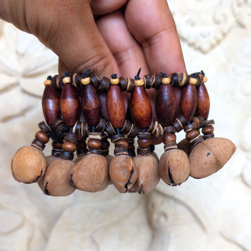Shamanic Bracelet Seed Shaker - Kenari - handcrafted ceremonial instrument - craftsmanship detail