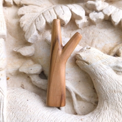 Standing Kuripe - Jati | Decorative Rap&eacute; Applicator