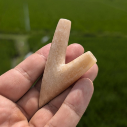 Gemstone Kuripe - Onyx Sunset - handcrafted rap&eacute; self-applicator - side view craftsmanship