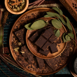 Ceremonial Cacao - Ecuador • Fine Aroma - unroasted ceremonial grade cacao paste - product overview