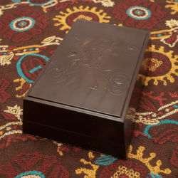 Raw Cacao "Jaguar Siembra" - Sierra Nevada Colombia &bull; 500gr - ongebrande ceremoni&euml;le cacaopasta - textuur en kleur