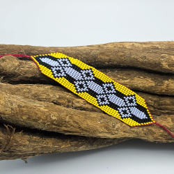 Huni Kuin Tribe Beaded Bracelet - M10 - handcrafted indigenous bead jewelry - worn on wrist