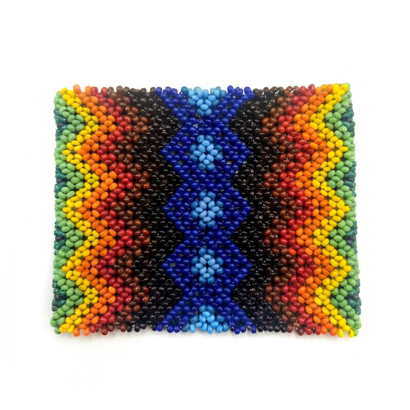 Huni Kuin Tribe Kralen Armband - L4 - handgemaakte inheemse kralensieraden - gedragen aan pols