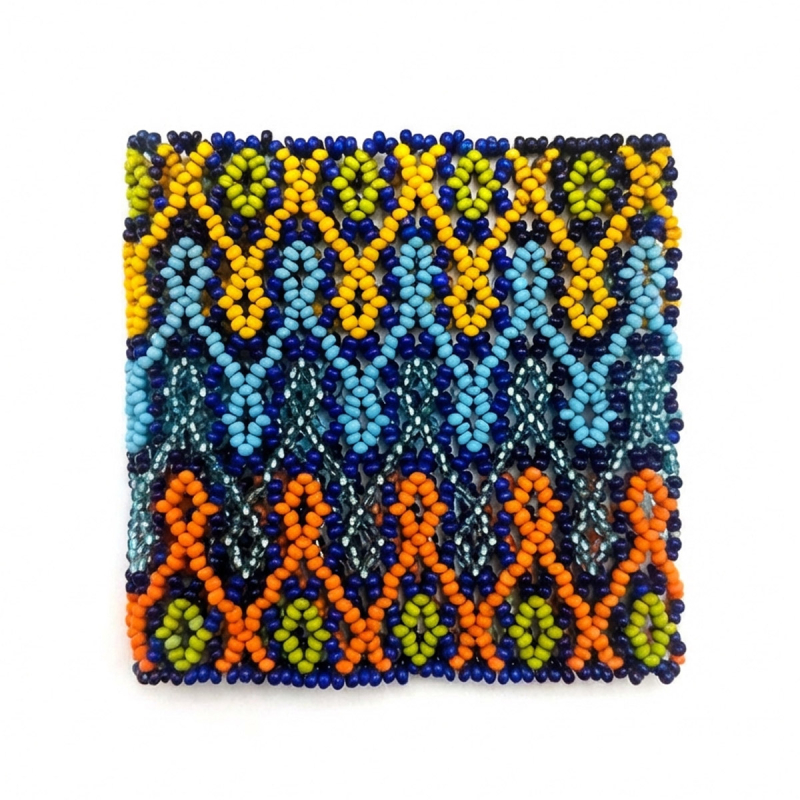 Huni Kuin Tribe Kralen Armband - L1 - handgemaakte inheemse kralensieraden - gedragen aan pols