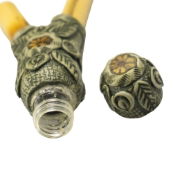 Kuripe with Powder Container - handcrafted rap&eacute; self-applicator